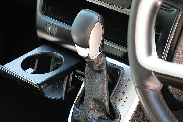 2022 Hyundai STARIA LOAD US4.V1