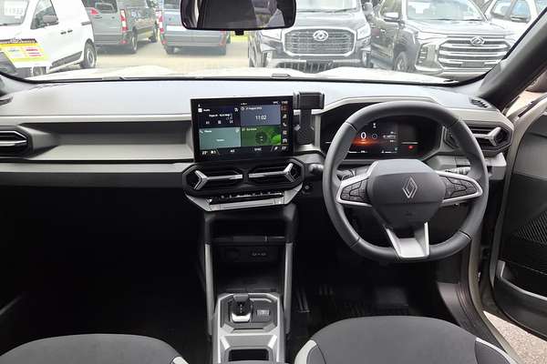 2025 Renault Duster Techno X1311