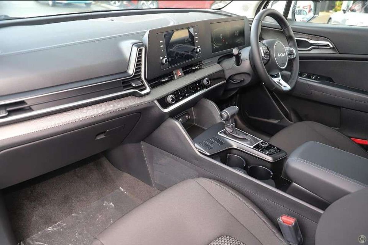 2024 Kia Sportage S NQ5