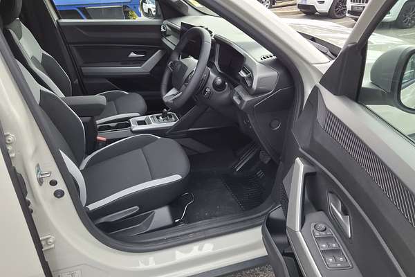 2025 Renault Duster Techno X1311