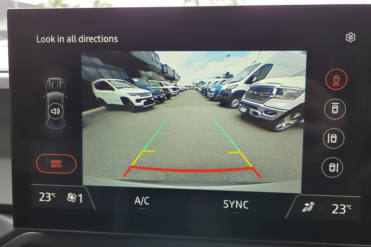 2025 Renault Duster Techno X1311