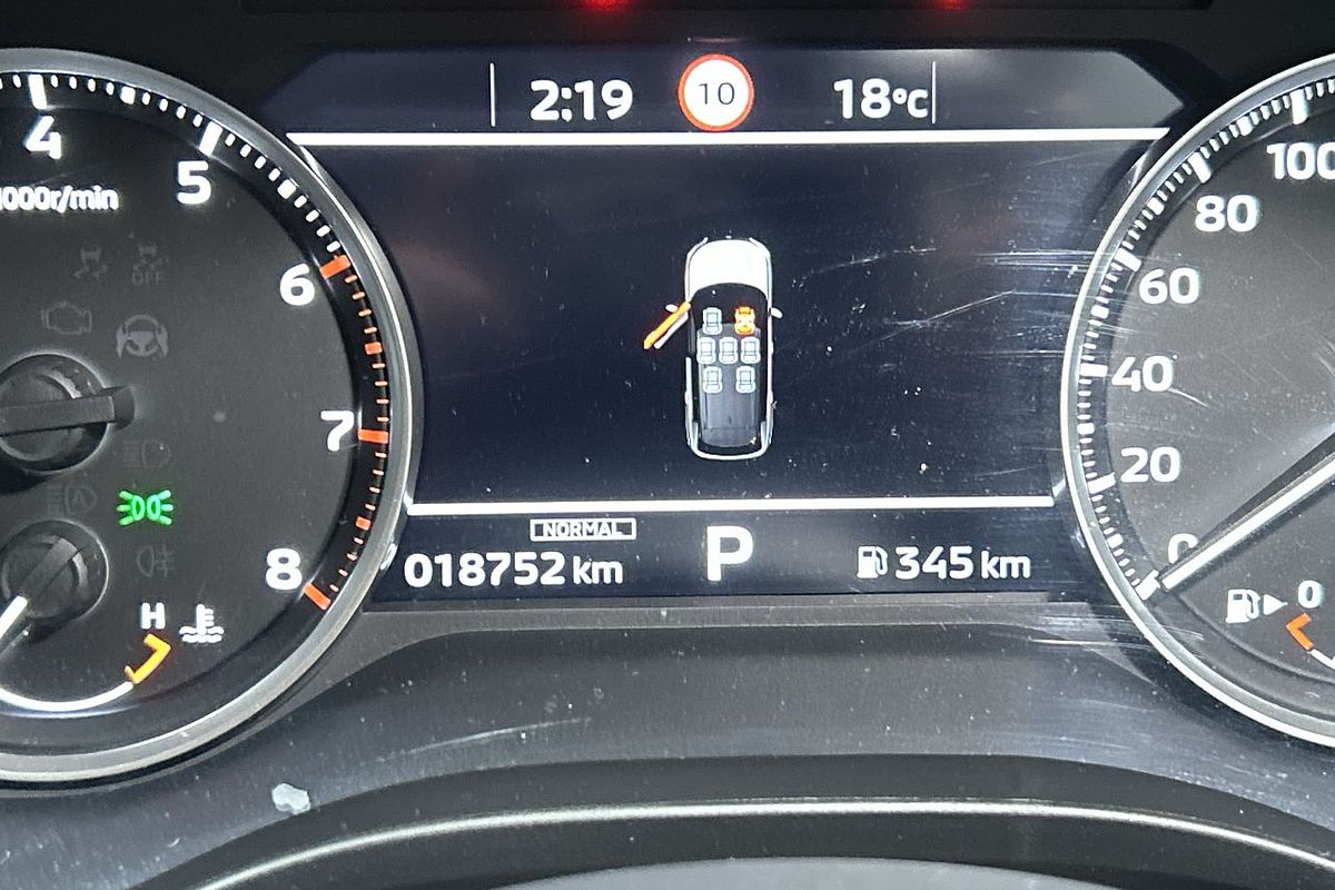 2024 Mitsubishi Outlander LS ZM