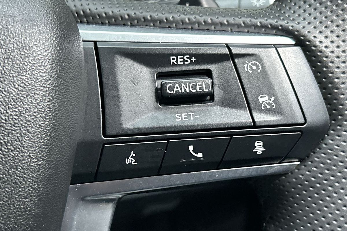 2024 Mitsubishi Outlander LS ZM