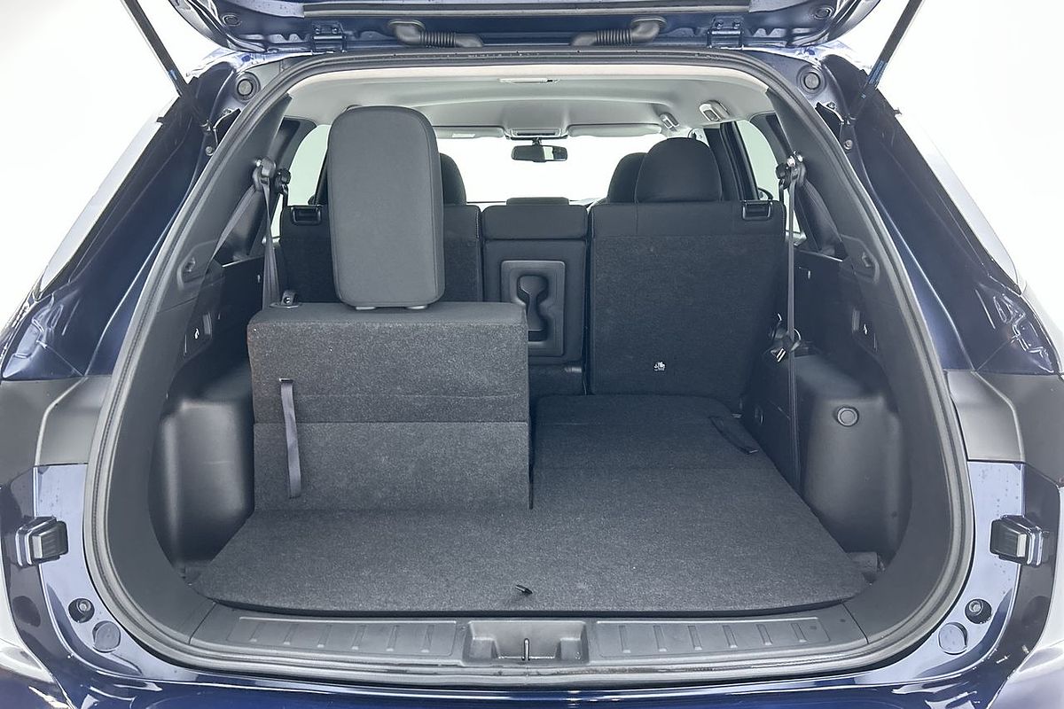 2024 Mitsubishi Outlander LS ZM