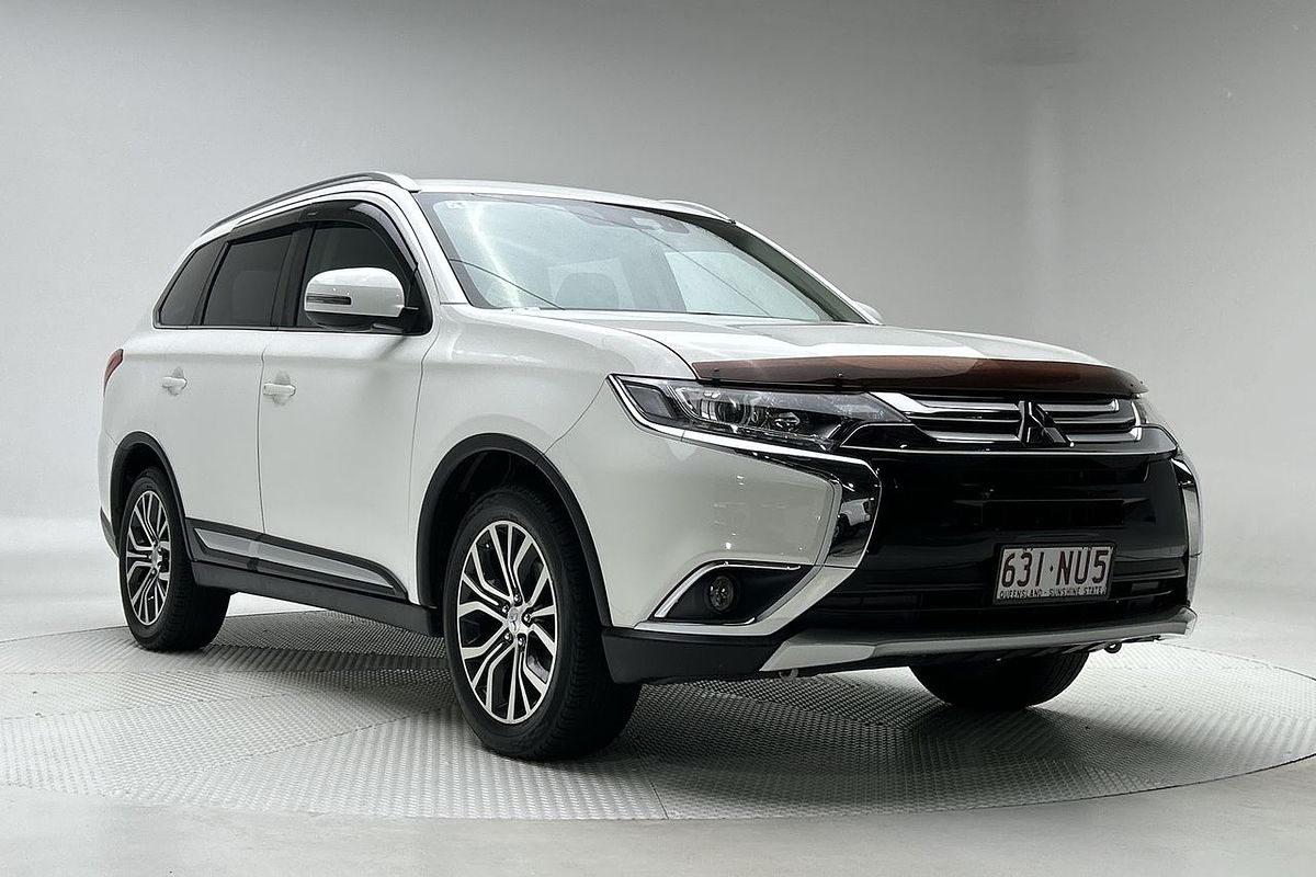 2016 Mitsubishi Outlander LS Safety Pack ZK