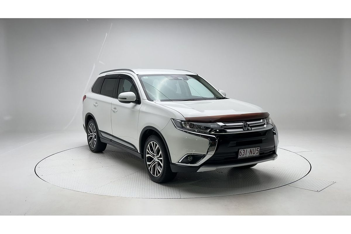 2016 Mitsubishi Outlander LS Safety Pack ZK