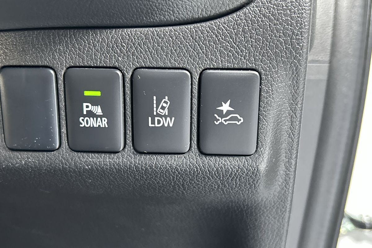 2016 Mitsubishi Outlander LS Safety Pack ZK