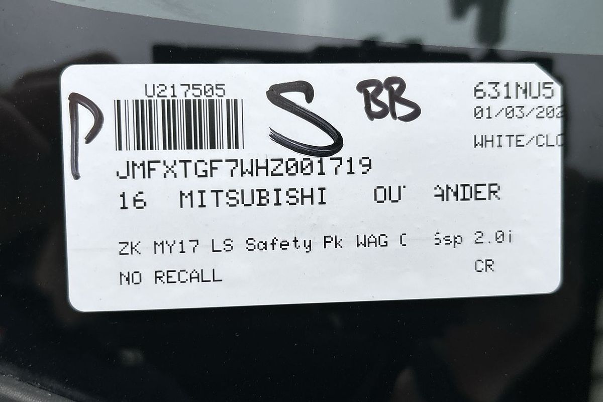 2016 Mitsubishi Outlander LS Safety Pack ZK