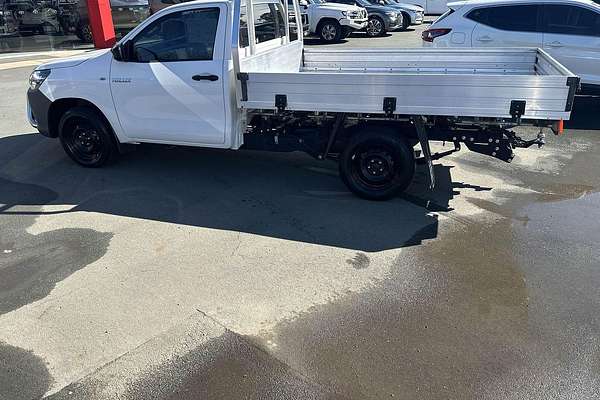 2021 Toyota Hilux Hilux 4x2 Workmate 2.7L Petrol Manual Single Cab C/C