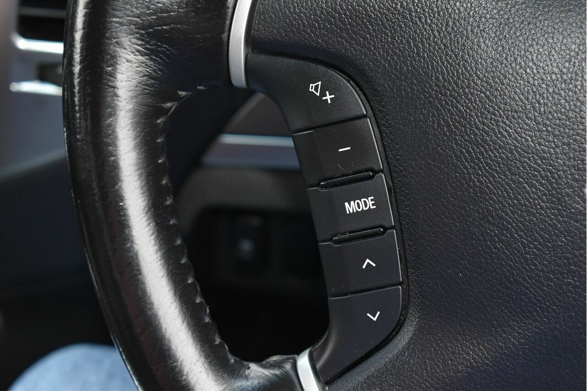 2015 Mitsubishi Pajero GLS NX