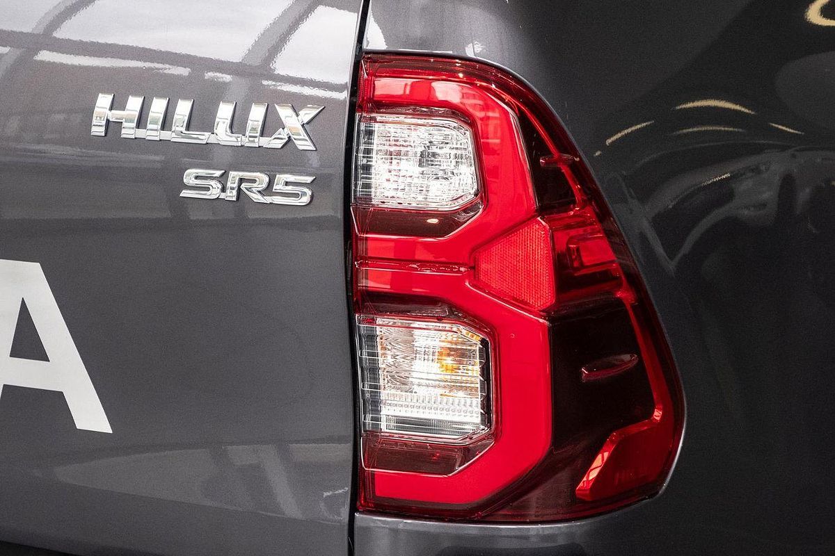 2023 Toyota Hilux SR5 GUN126R 4X4