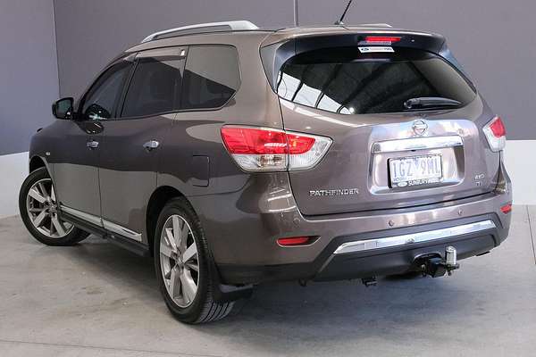 2016 Nissan Pathfinder Ti R52