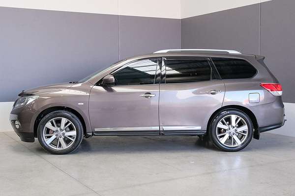 2016 Nissan Pathfinder Ti R52