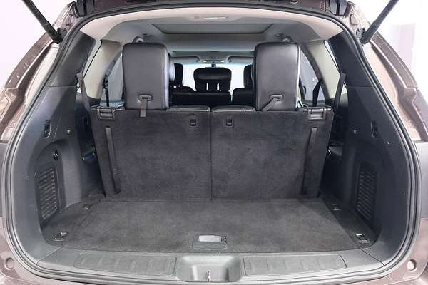 2016 Nissan Pathfinder Ti R52