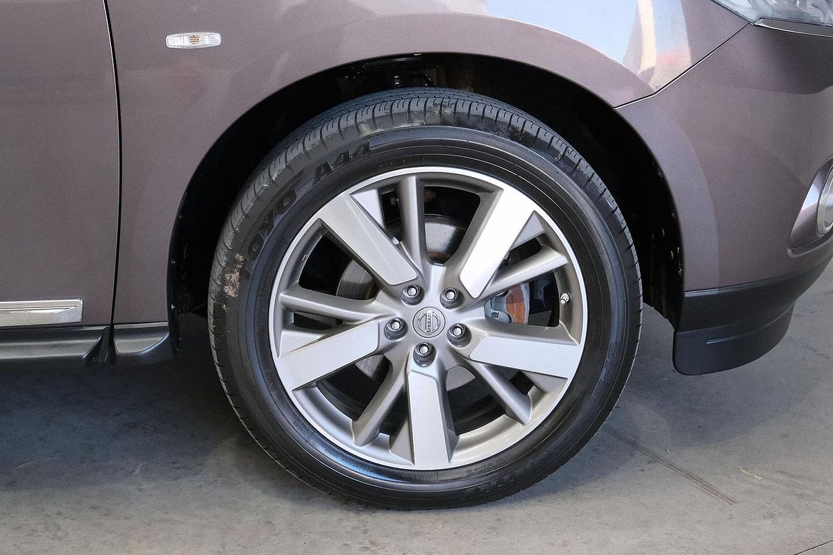 2016 Nissan Pathfinder Ti R52