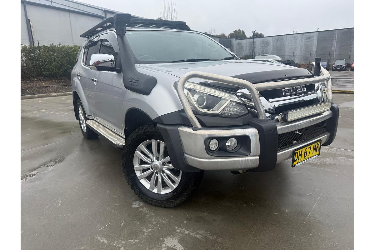 2018 Isuzu MU-X LS-T