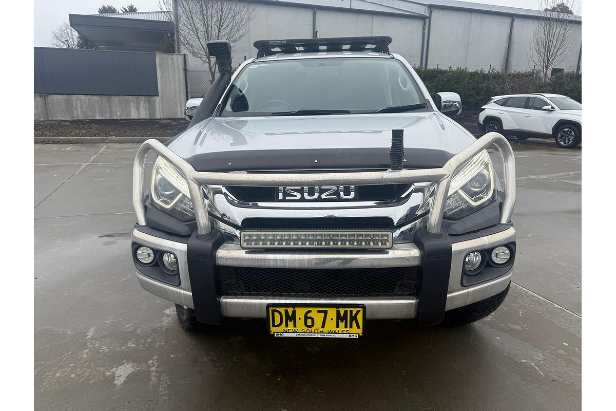 2018 Isuzu MU-X LS-T
