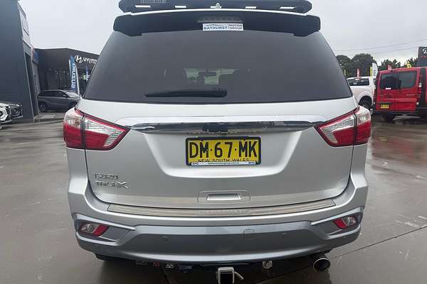 2018 Isuzu MU-X LS-T