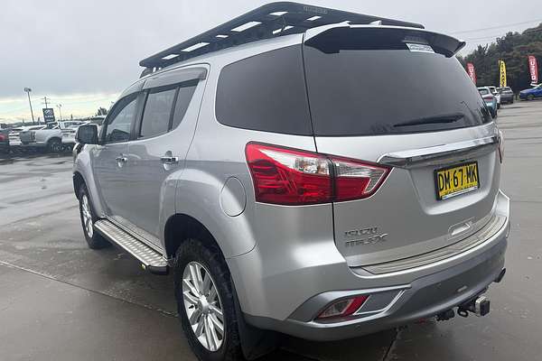 2018 Isuzu MU-X LS-T