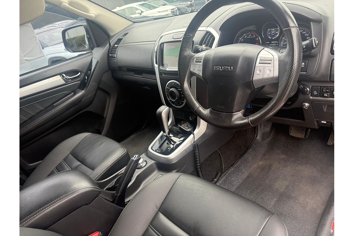 2018 Isuzu MU-X LS-T