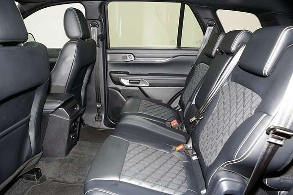 2023 Ford Everest Platinum 3.0L