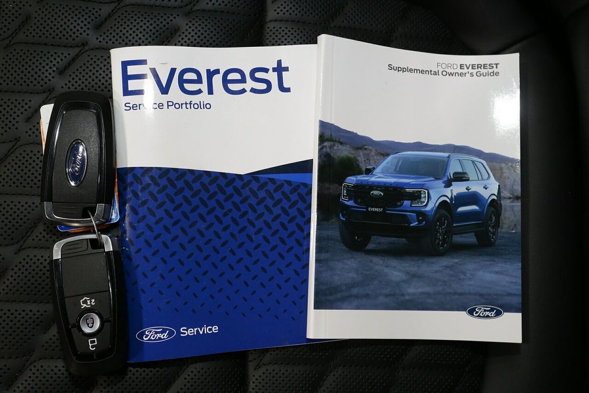 2023 Ford Everest Platinum 3.0L