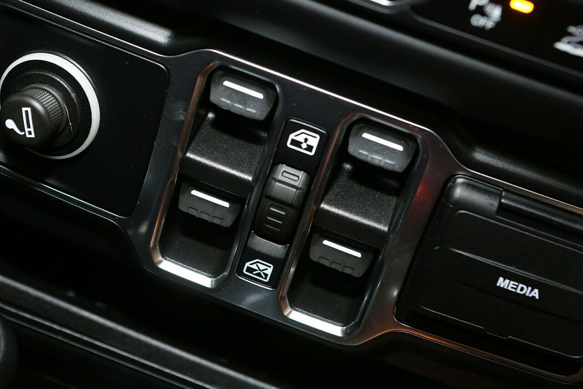 2021 Jeep Wrangler Overland JL