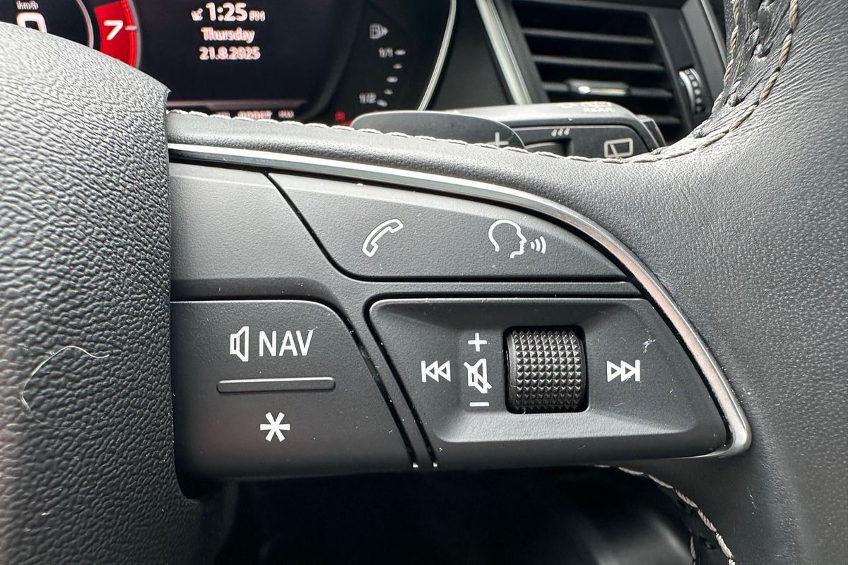 2019 Audi SQ5 FY