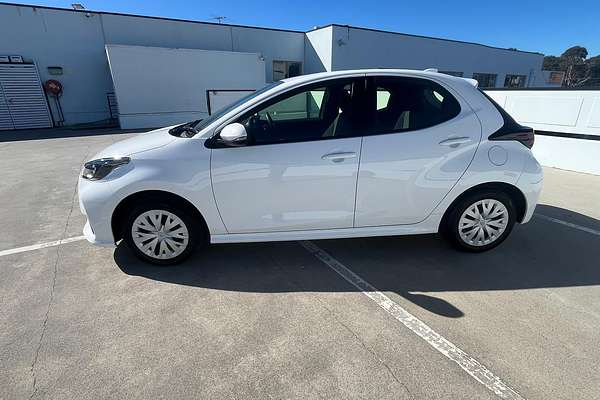 2024 Toyota Yaris Ascent Sport MXPA10R
