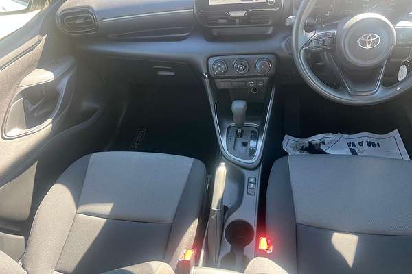 2024 Toyota Yaris Ascent Sport MXPA10R