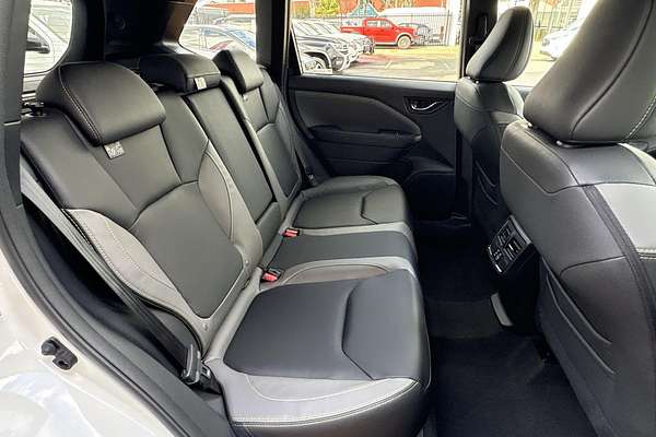 2025 Subaru Forester Sport S6