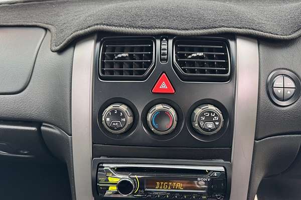 2004 Holden Crewman SS
