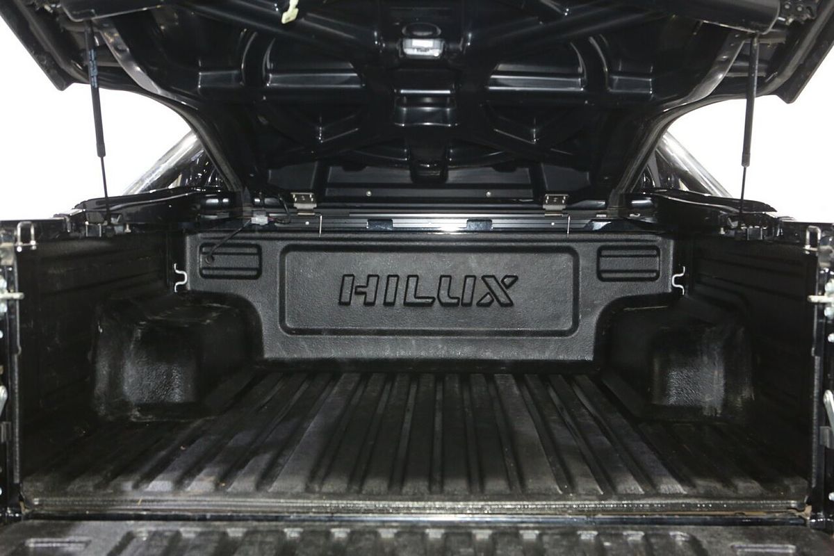 2022 Toyota Hilux SR5 GUN126R 4X4