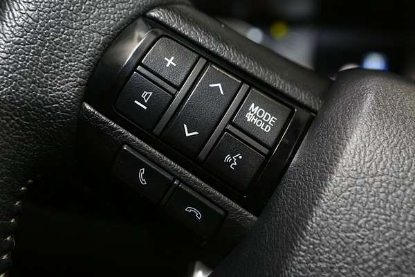 2022 Toyota Hilux SR5 GUN126R 4X4
