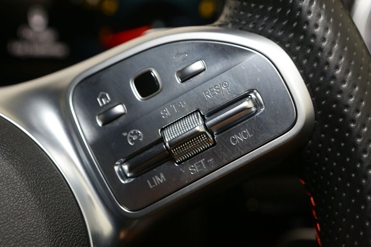2021 Mercedes-Benz A-Class A180 V177