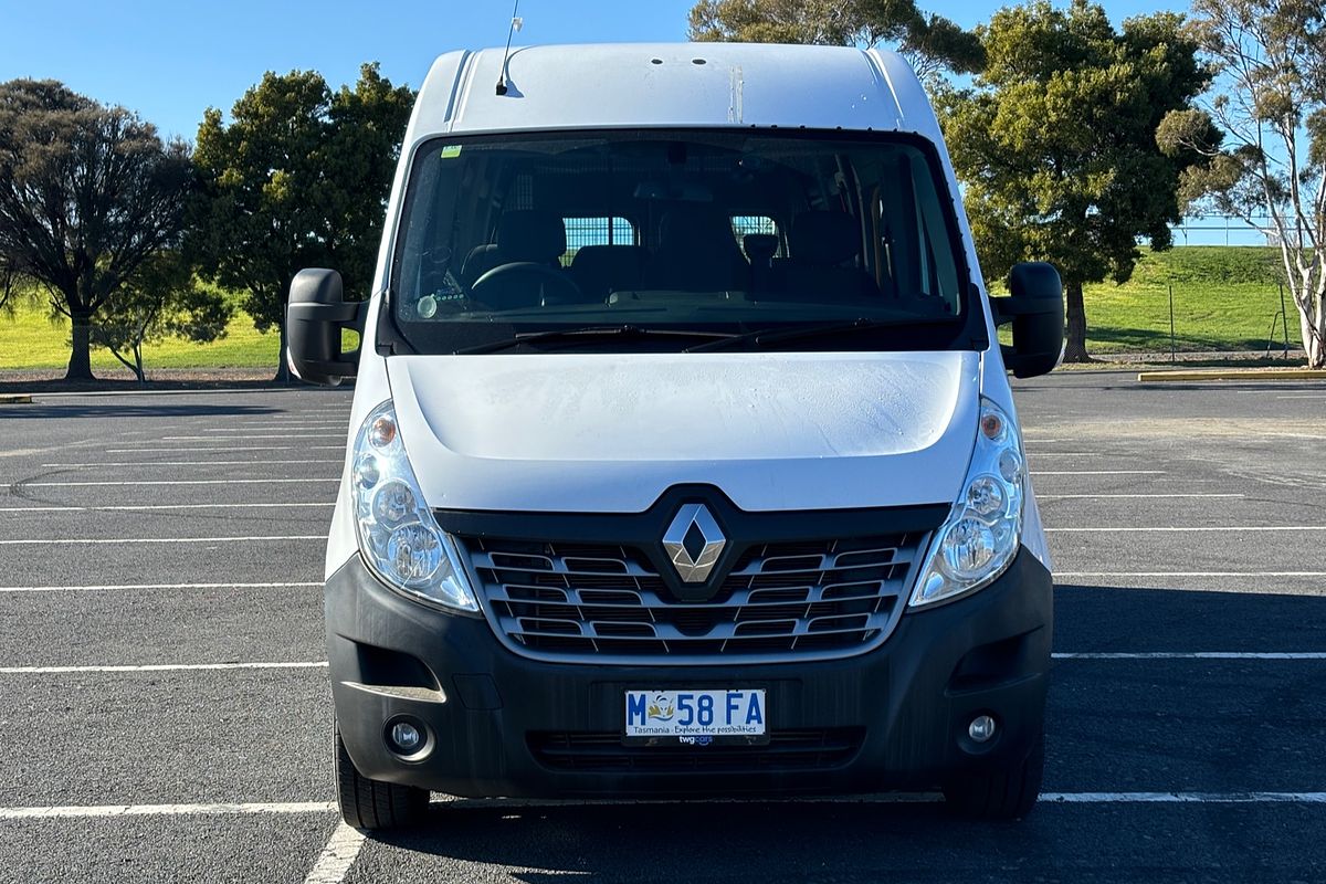 2019 Master Bus 12-Seater LWB L3H3 2.3L Diesel BVR (MASTERRBUS1)