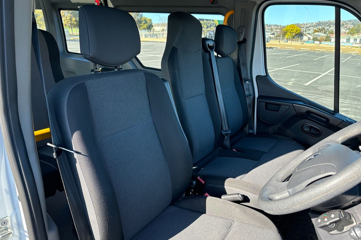 2019 Renault Master X62 LWB Mid Roof