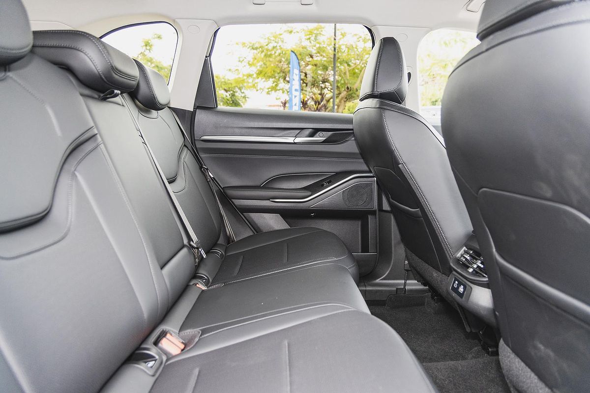 2025 GWM Haval H6 Ultra B01