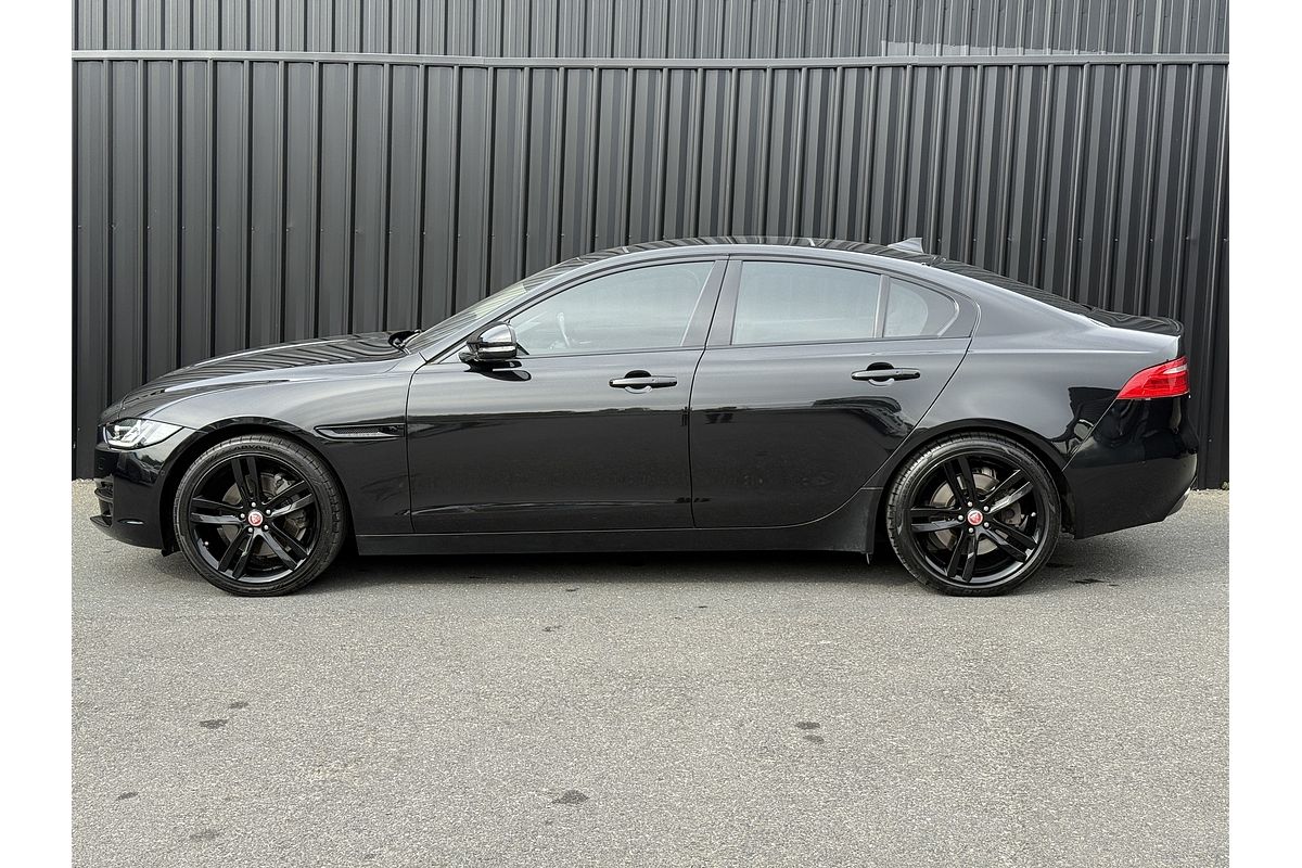 2015 Jaguar XE 25t Prestige X760