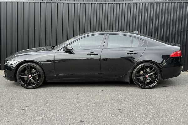 2015 Jaguar XE 25t Prestige X760