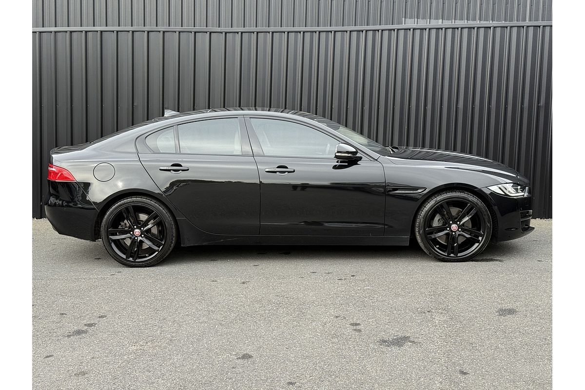 2015 Jaguar XE 25t Prestige X760