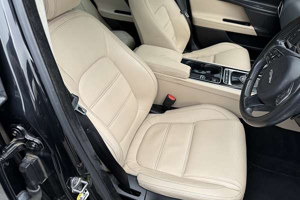 2015 Jaguar XE 25t Prestige X760