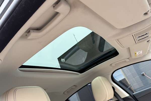 2015 Jaguar XE 25t Prestige X760