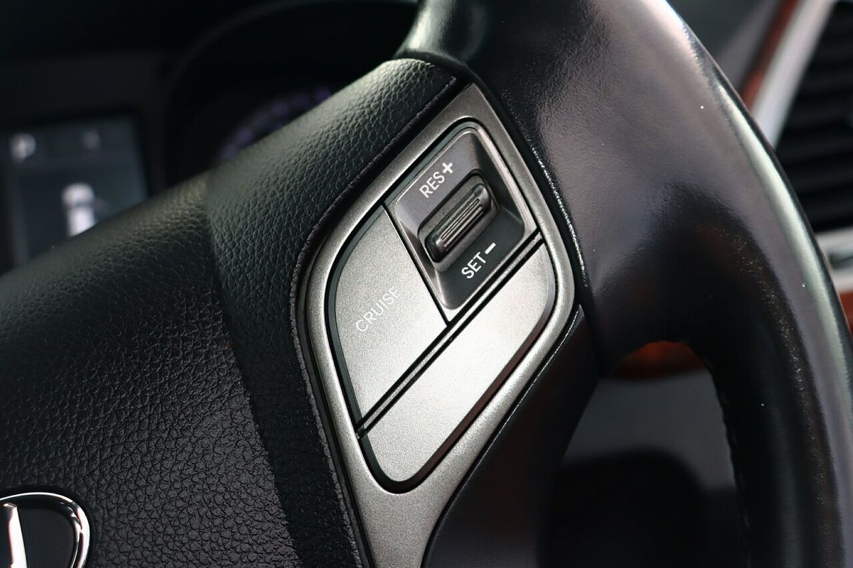 2017 Hyundai Santa Fe Active DM4 Series II