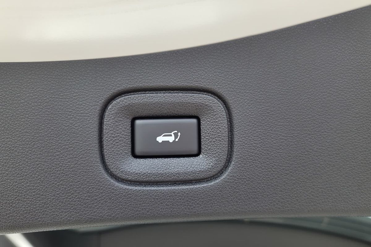 2025 Renault Koleos Techno HZG