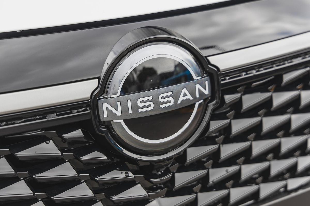 2025 Nissan QASHQAI ST J12