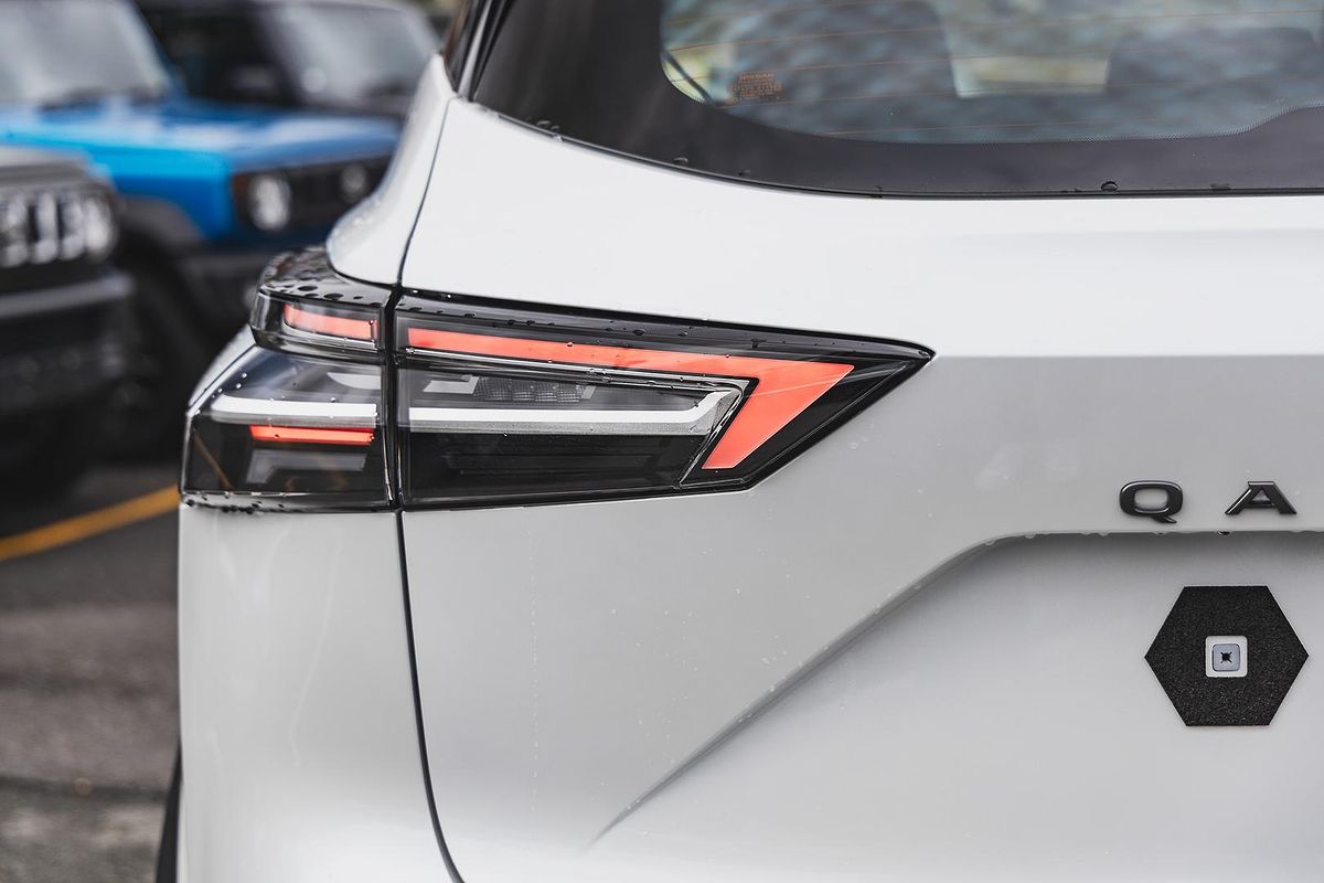 2025 Nissan QASHQAI ST J12