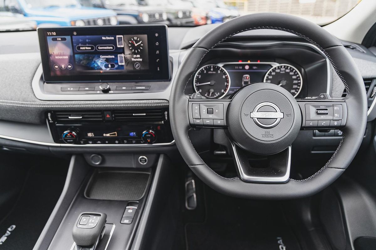 2025 Nissan QASHQAI ST J12