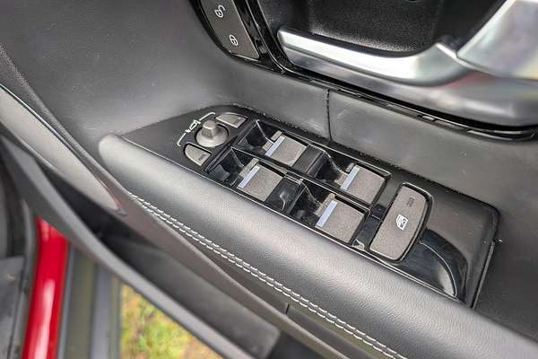 2018 Land Rover Range Rover Evoque Si4 240 HSE Dynamic L538