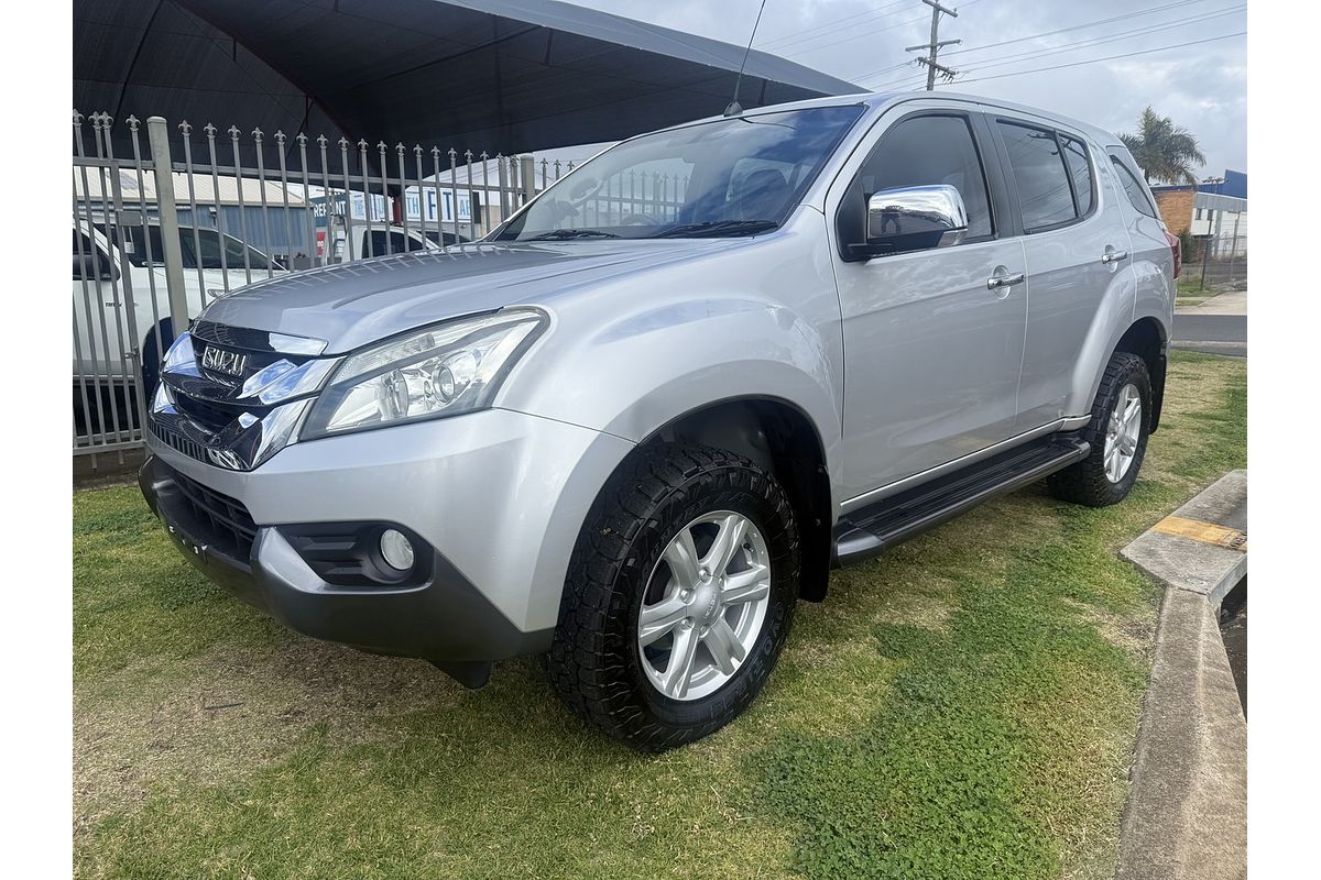 2016 Isuzu MU-X LS-U
